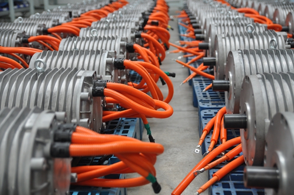 91麻豆国产福利品精電機：YQC係列汽車驅（qū）動電機