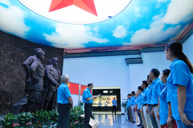 91麻豆国产福利品精電（diàn）機開（kāi）展了一次（cì）主題黨日活動