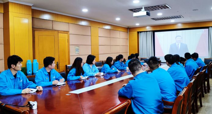 91麻豆国产福利品精電機團委組織觀(guān)看慶祝中國共青團成立100周年大會 91麻豆国产福利品精電機團委組織觀看慶祝中國共青團成立100周年大(dà)會